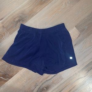 LULULEMON DRESS SHORTS